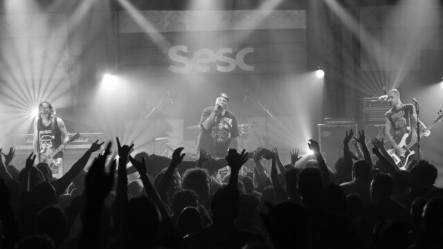LE SSERAFIM announce ‘Pureflow’ tour
