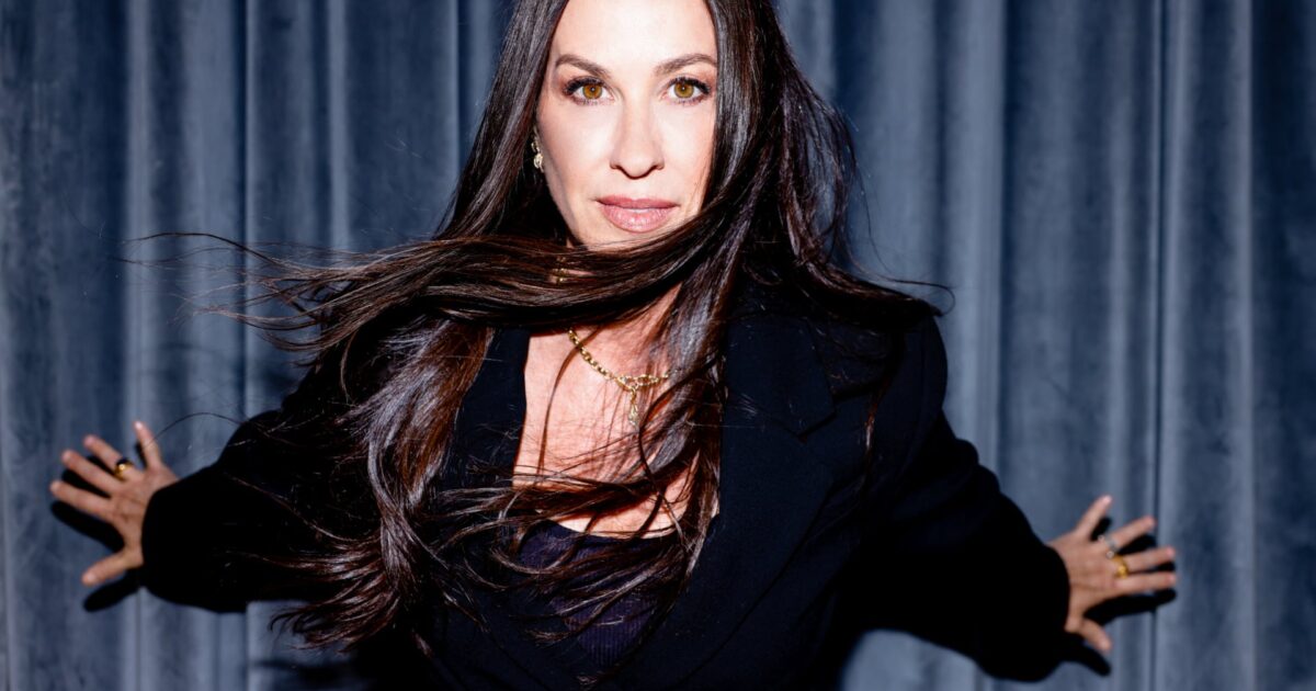 Alanis Morissette Announces LA Residency